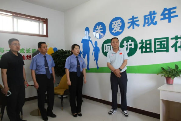 省人大调研组莅静乐县人民检察院开展预防未成年人犯罪立法调研